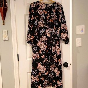 Floral, tie front dress- LAST CHANCE